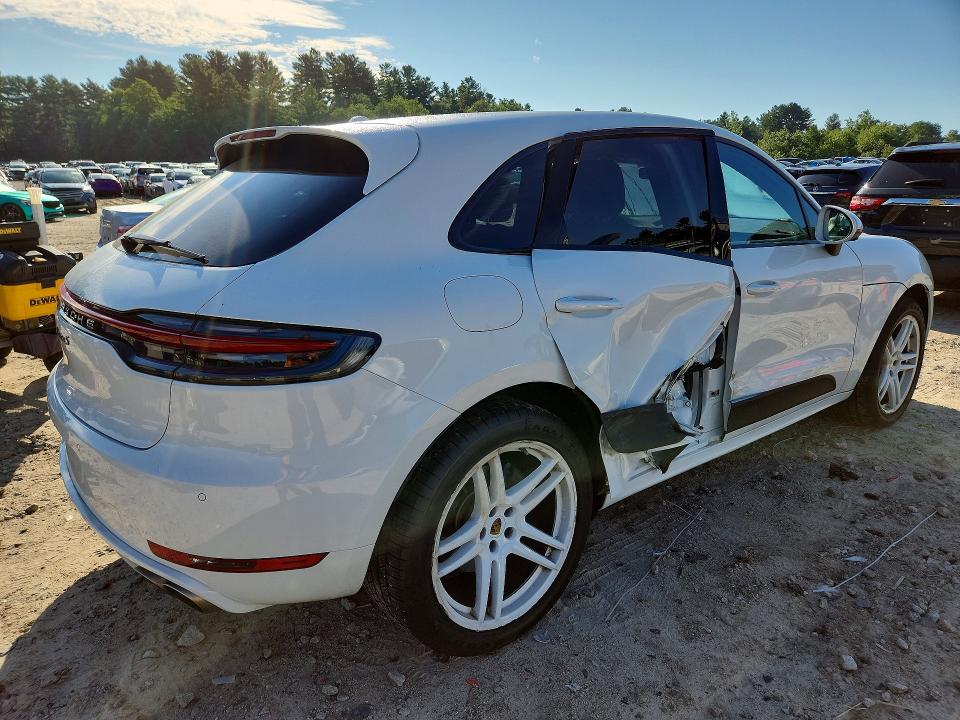 Aukcja sprzedaży 2020 Porsche Macan, vin: WP1AB2A54LLB37089, numer aukcji: 63313706