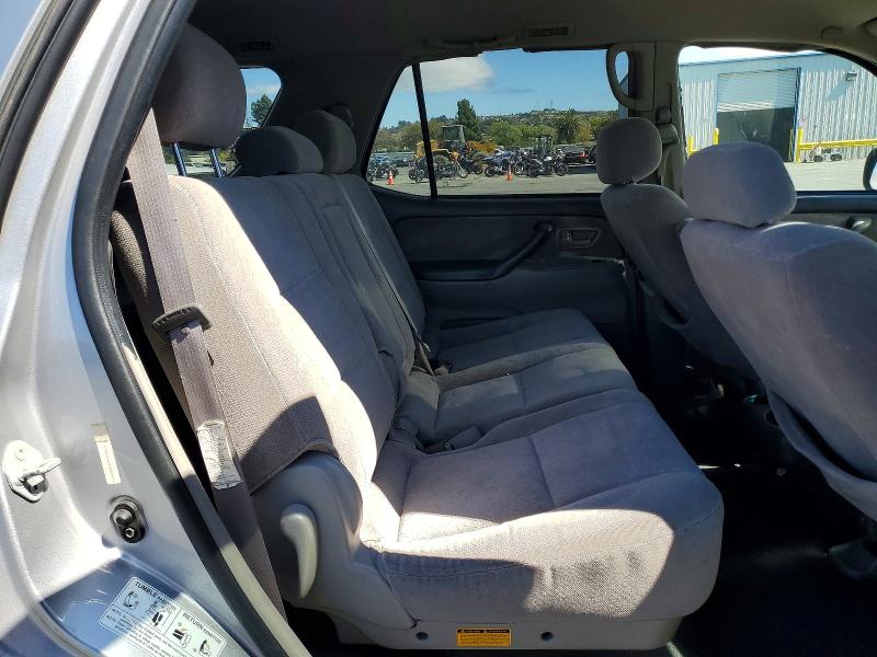 Продажа на аукционе авто 2001 Toyota Sequoia, vin: 5TDBT44A01S025506, номер лота: 65225246