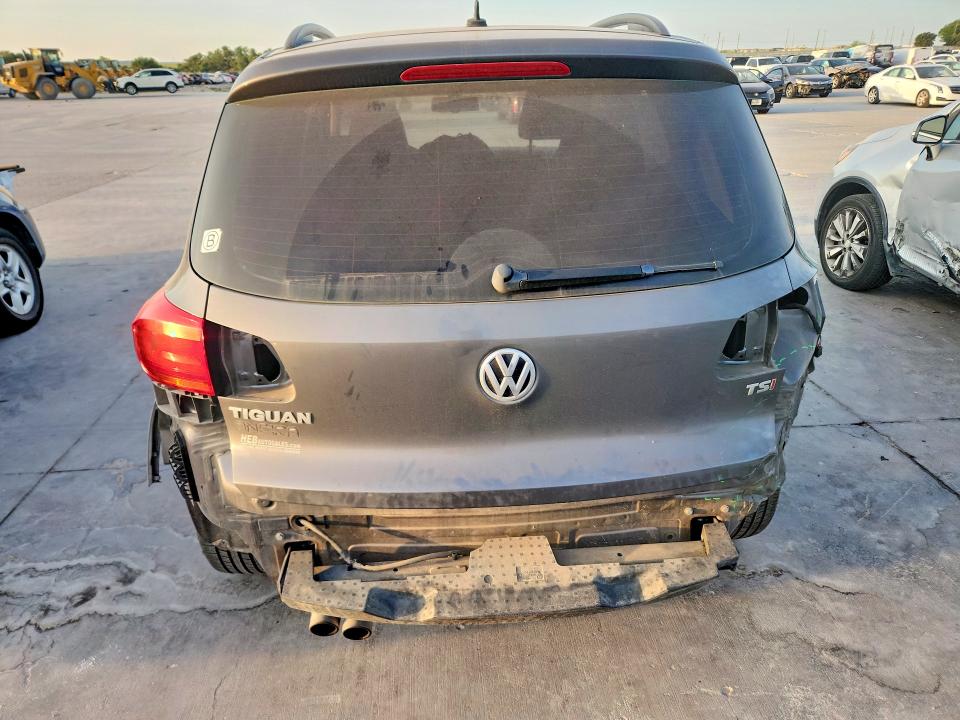 2016 Volkswagen Tiguan მანქანა იყიდება აუქციონზე, vin: WVGAV7AXXGW587594, აუქციონის ნომერი: 64668506