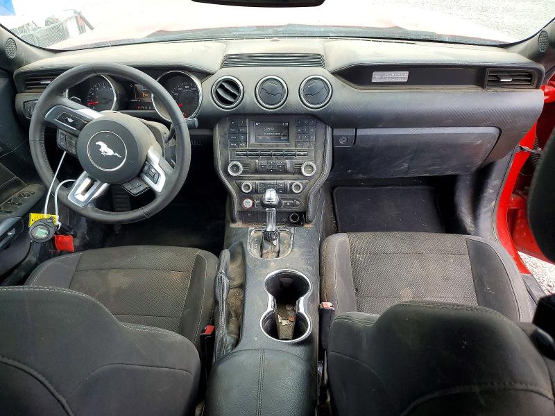 64225326 :رقم المزاد ، 1FATP8EMXF5331043 vin ، 2015 Ford Mustang مزاد بيع