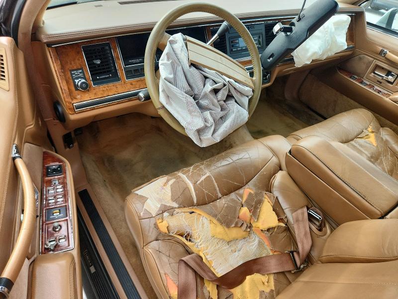 1994 Lincoln Town Car მანქანა იყიდება აუქციონზე, vin: 1LNLM82W3RY647410, აუქციონის ნომერი: 65413366