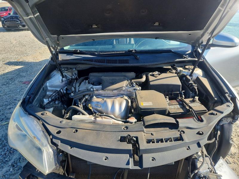 65807526 :رقم المزاد ، 4T4BF1FK0GR564130 vin ، 2016 Toyota Camry مزاد بيع