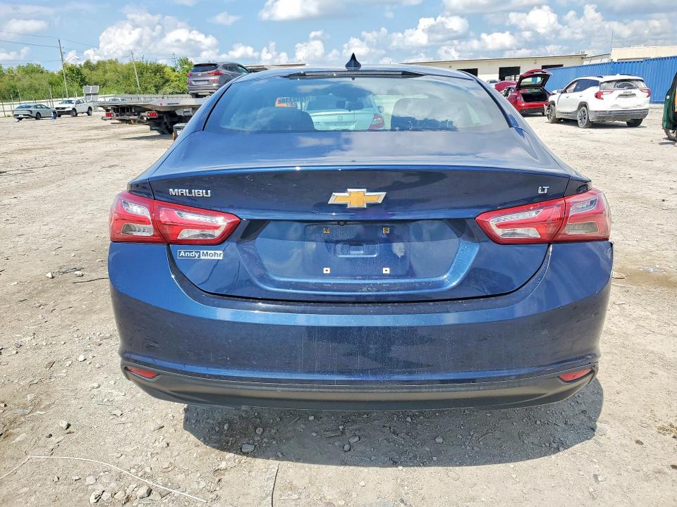 67012116 :رقم المزاد ، 1G1ZD5ST4KF119873 vin ، 2019 Chevrolet Malibu مزاد بيع