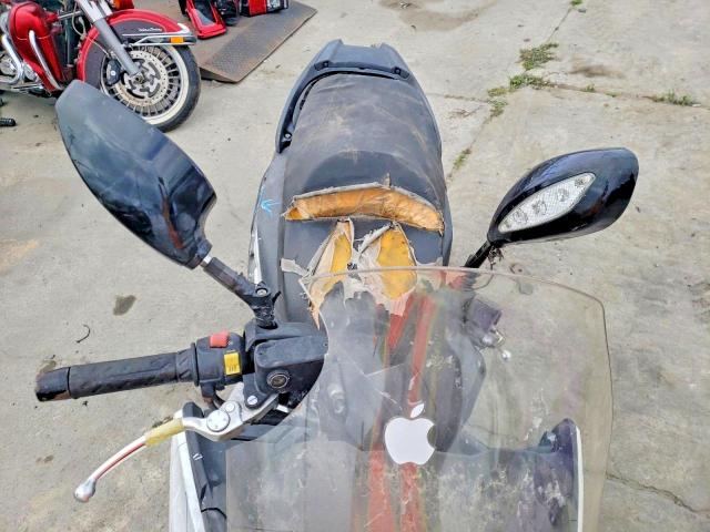 64977236 :رقم المزاد ، LC2W1M245MC100370 vin ، 2021 Kymco Usa Inc X-town مزاد بيع