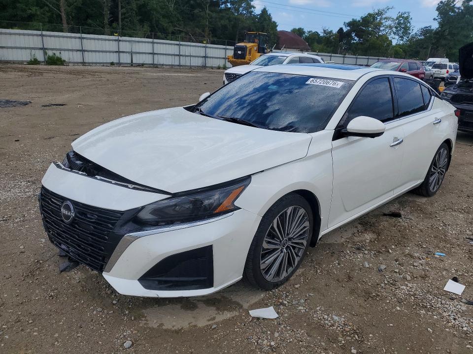 Auction sale of the 2023 Nissan Altima, vin: 1N4BL4EV6PN355480, lot number: 65720676