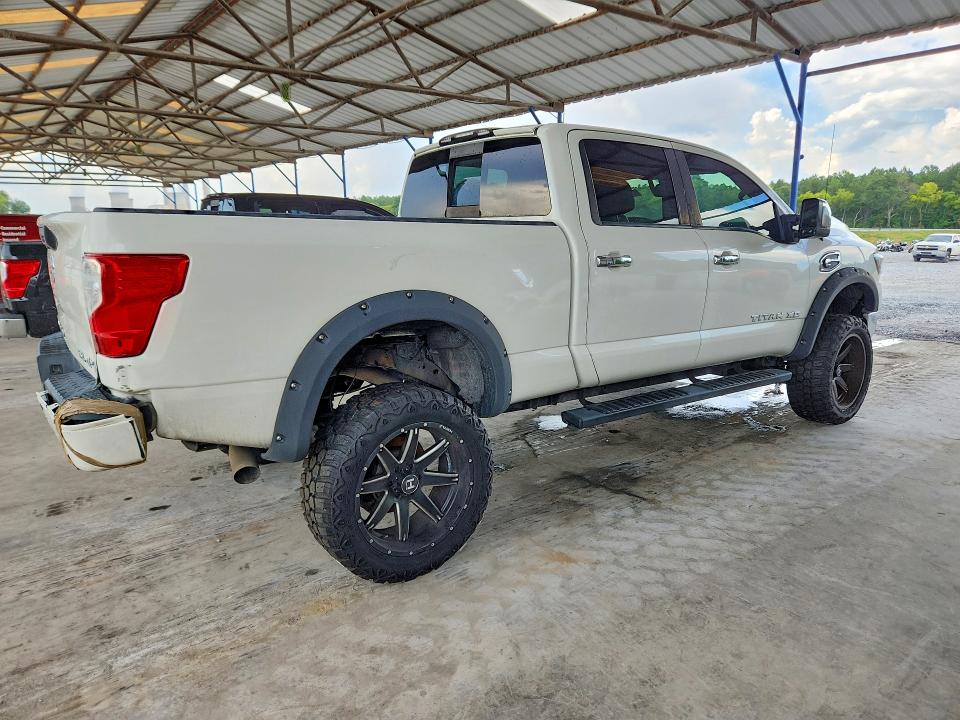 Продаж на аукціоні авто 2018 Nissan Titan Xd, vin: 1N6BA1F42JN524189, номер лоту: 63305556