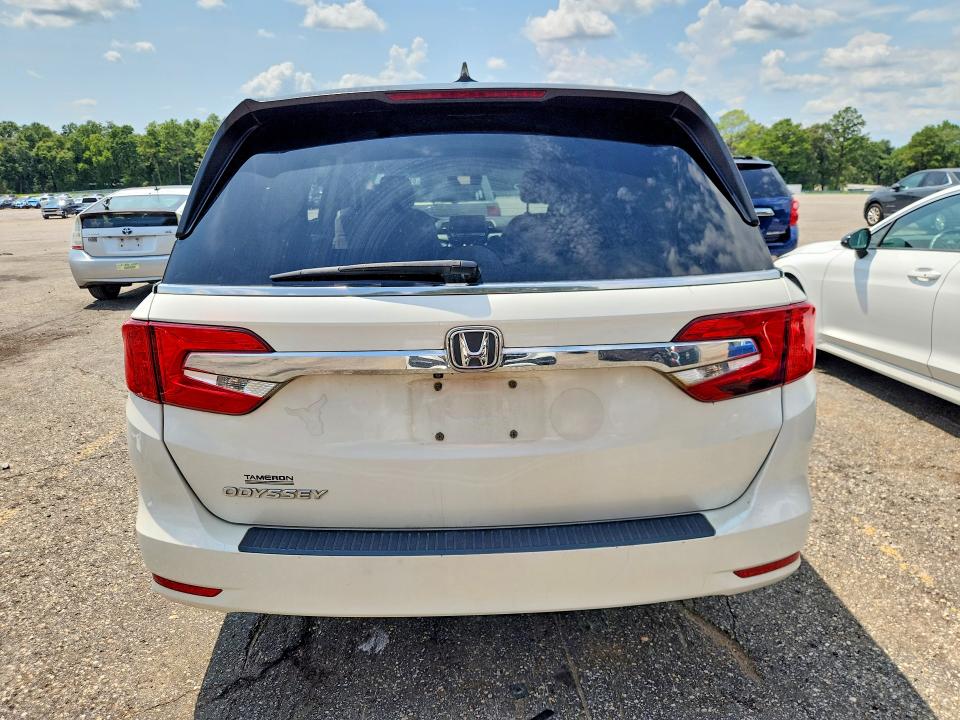 Продаж на аукціоні авто 2018 Honda Odyssey, vin: 5FNRL6H7XJB104534, номер лоту: 65163426