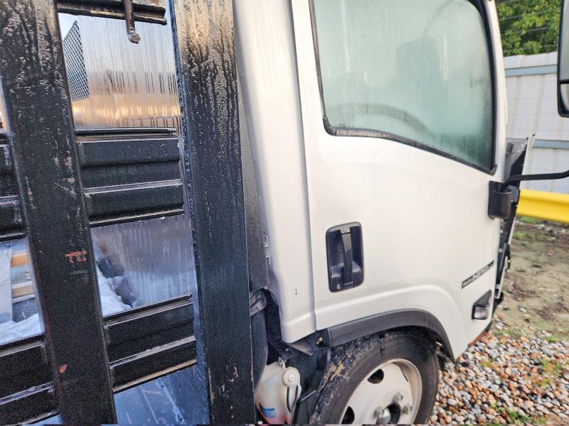 62299646 :رقم المزاد ، 54DC4W1D5RS221936 vin ، 2024 Isuzu Npr Hd مزاد بيع