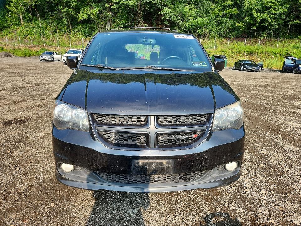 Auction sale of the 2015 Dodge Grand Caravan, vin: 2C4RDGEG7FR549946, lot number: 64948276