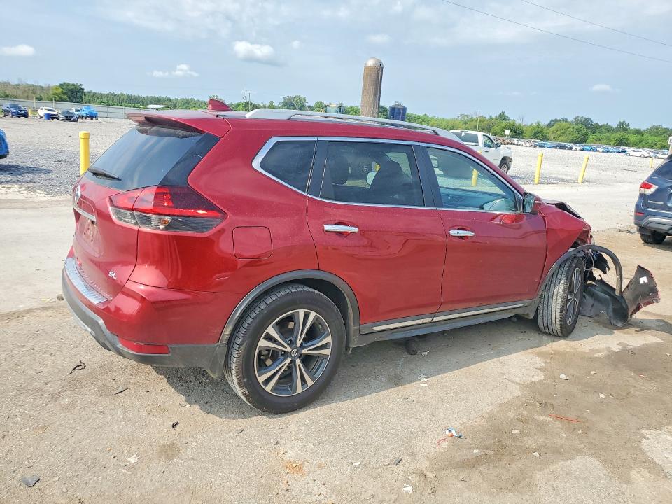 63849066 :رقم المزاد ، 5N1AT2MT7JC808272 vin ، 2018 Nissan Rogue مزاد بيع