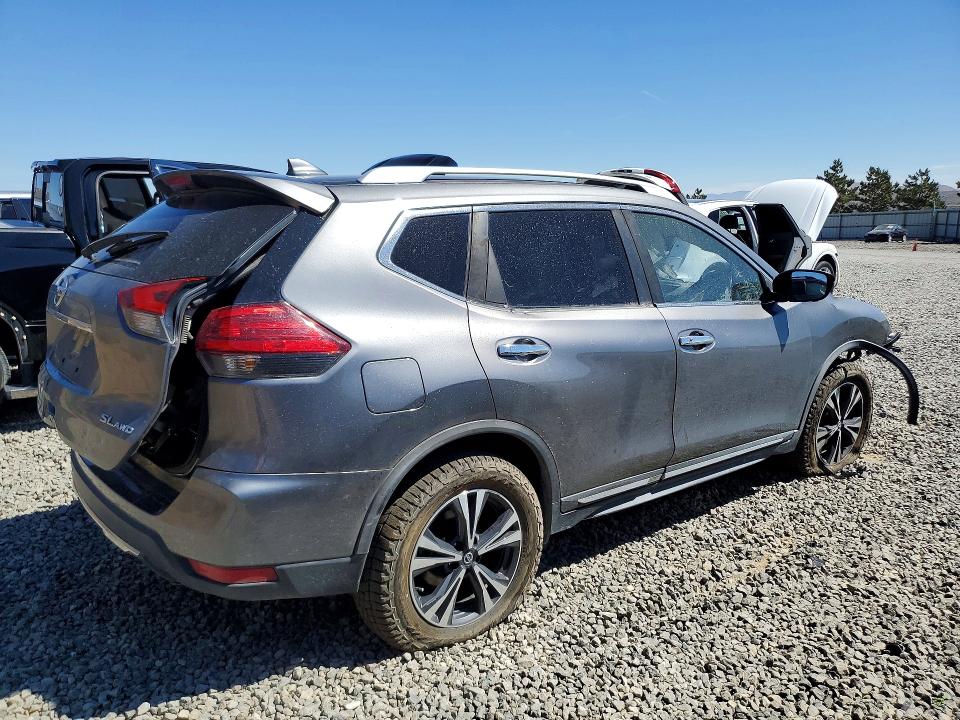 Продаж на аукціоні авто 2018 Nissan Rogue, vin: JN8AT2MV9JW318764, номер лоту: 65597926
