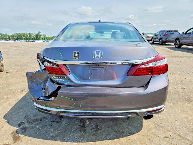 Продаж на аукціоні авто 2016 Honda Accord, vin: 1HGCR2F75GA135760, номер лоту: 64472406