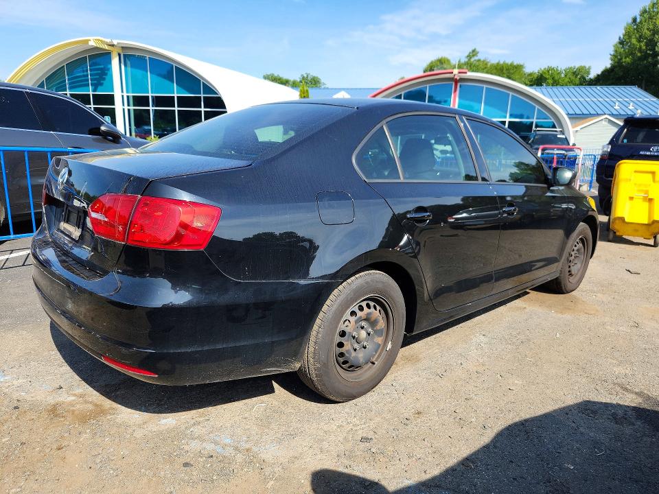 Продажа на аукционе авто 2014 Volkswagen Jetta, vin: 3VW1K7AJ4EM337268, номер лота: 65636146