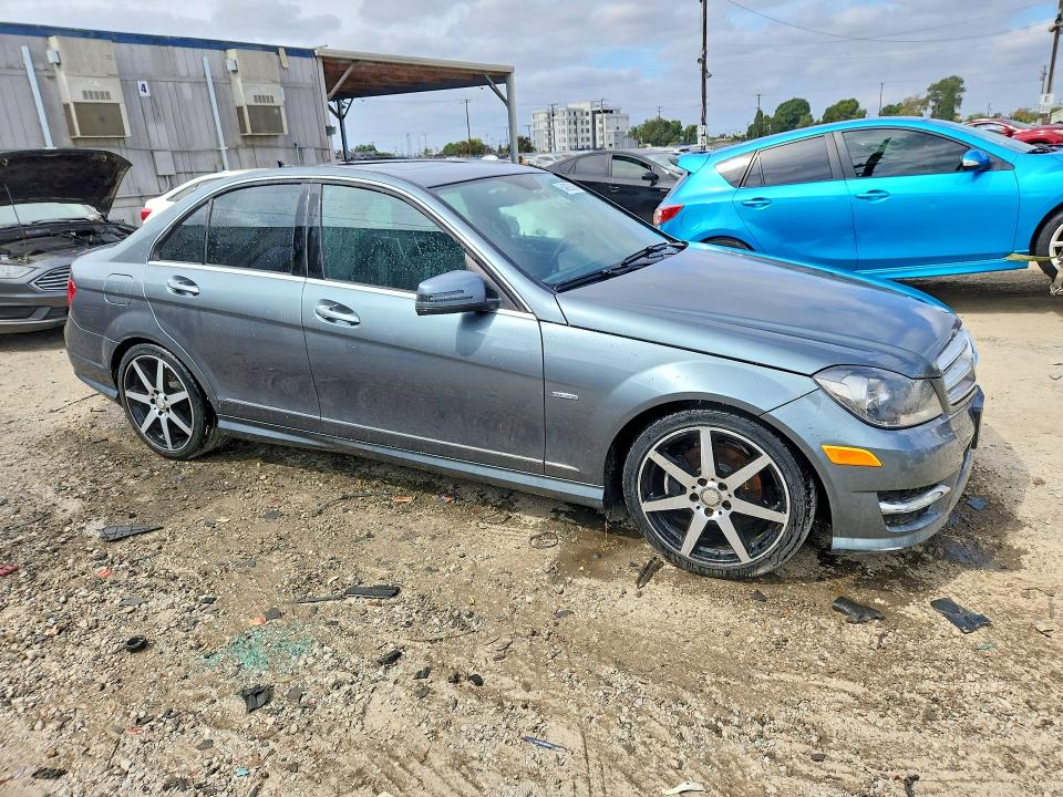 Aukcja sprzedaży 2012 Mercedes-benz C, vin: WDDGF4HB6CA652863, numer aukcji: 64692526