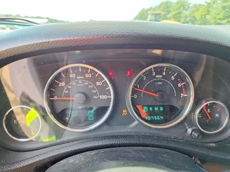 64472636 :رقم المزاد ، 1J4BA6H12BL567831 vin ، 2011 Jeep Wrangler Unlimited مزاد بيع