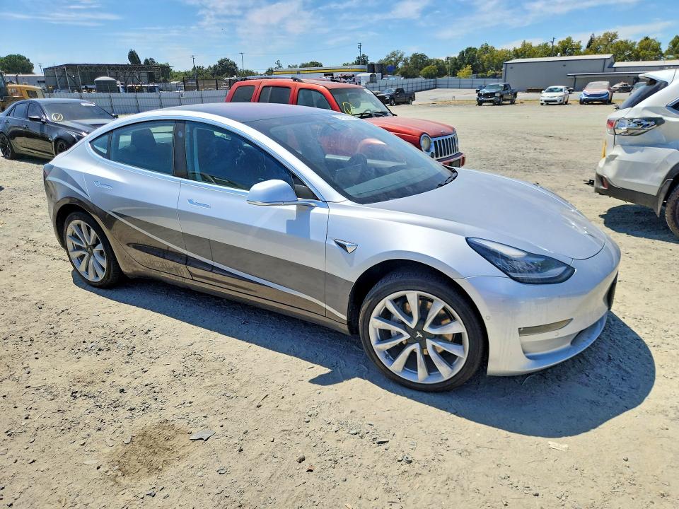Продаж на аукціоні авто 2017 Tesla Model 3, vin: 5YJ3E1EA0HF001829, номер лоту: 64335056