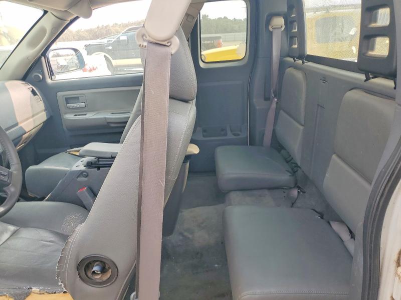 67223486 :رقم المزاد ، 1D7HE52N25S256412 vin ، 2005 Dodge Dakota مزاد بيع