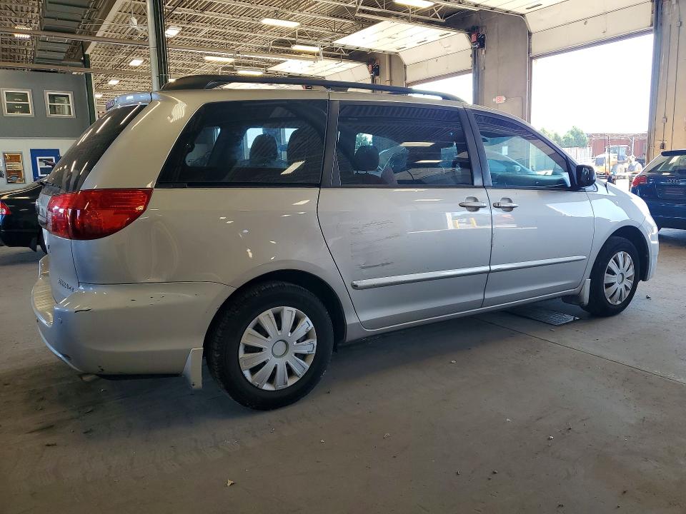 2009 Toyota Sienna მანქანა იყიდება აუქციონზე, vin: 5TDZK23C79S282179, აუქციონის ნომერი: 64809226
