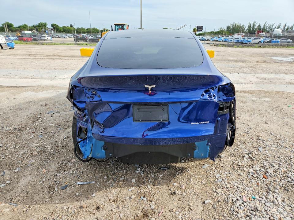 Aukcja sprzedaży 2024 Tesla Model Y, vin: 7SAYGDEE4RA283348, numer aukcji: 63480016