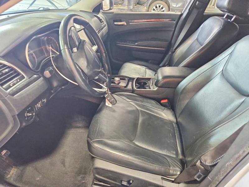 2015 Chrysler 300 მანქანა იყიდება აუქციონზე, vin: 2C3CCARG3FH808393, აუქციონის ნომერი: 66430476