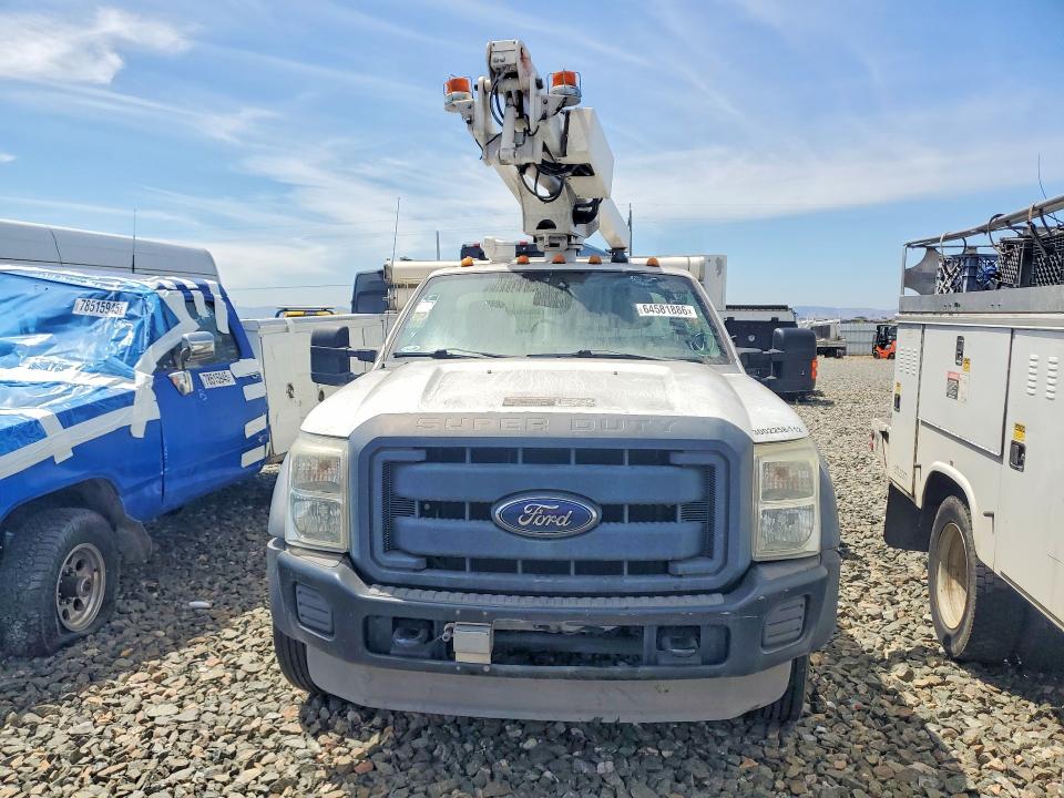 64581886 :رقم المزاد ، 1FDUF4GY6CED01507 vin ، 2012 Ford F450 مزاد بيع