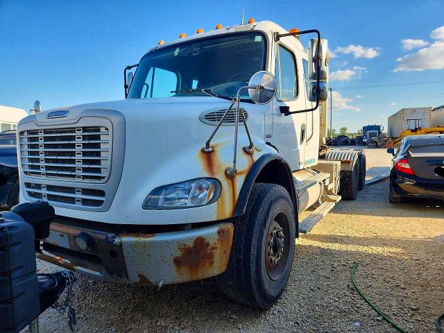 61969306 :رقم المزاد ، 1FUJC5CV7ADAT9450 vin ، 2010 Freightliner M2 مزاد بيع