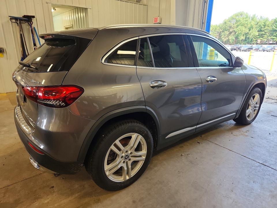 2021 Mercedes-benz Gla მანქანა იყიდება აუქციონზე, vin: W1N4N4HB5MJ121521, აუქციონის ნომერი: 64370906