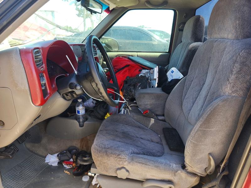 63714216 :رقم المزاد ، 1GTCS145818127701 vin ، 2001 Gmc Sonoma مزاد بيع