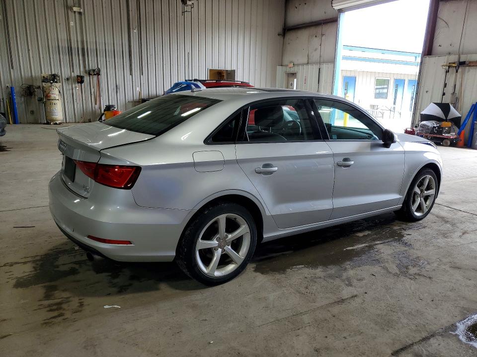 Продажа на аукционе авто 2015 Audi A3, vin: WAUBFGFF3F1008279, номер лота: 63255496