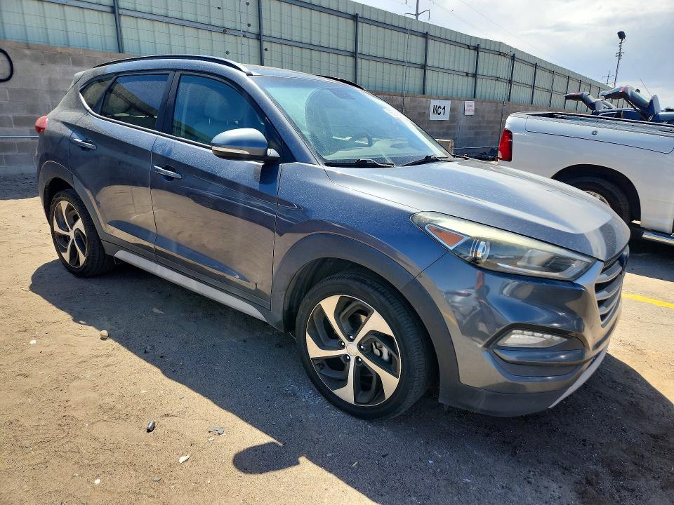 2018 Hyundai Tucson მანქანა იყიდება აუქციონზე, vin: KM8J33A27JU837251, აუქციონის ნომერი: 66591286