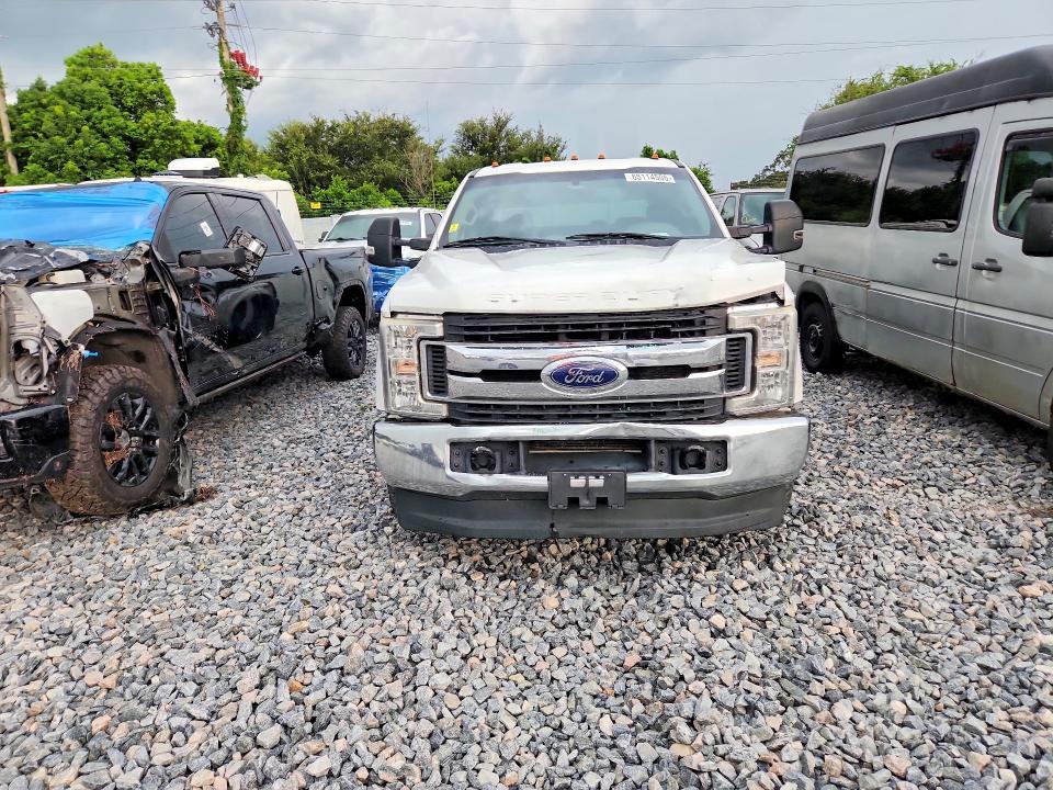 2019 Ford F350 მანქანა იყიდება აუქციონზე, vin: 1FT8W3DT3KEC05826, აუქციონის ნომერი: 65114506