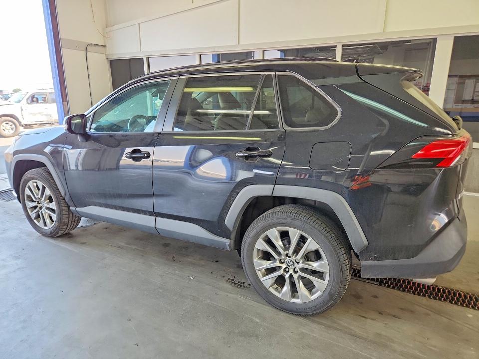 58980616 :رقم المزاد ، 2T3A1RFV9KW082379 vin ، 2019 Toyota Rav4 مزاد بيع