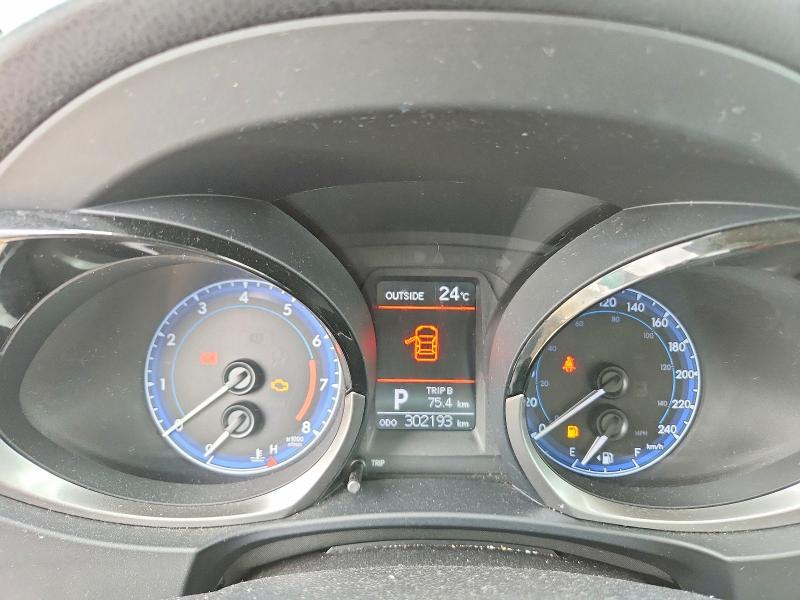 65551926 :رقم المزاد ، 2T1BURHE0EC118614 vin ، 2014 Toyota Corolla مزاد بيع