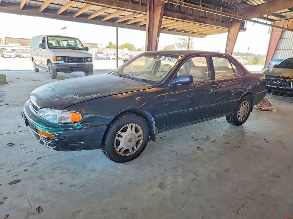 1995 Toyota Camry მანქანა იყიდება აუქციონზე, vin: JT2GK13E4S0127557, აუქციონის ნომერი: 64809426