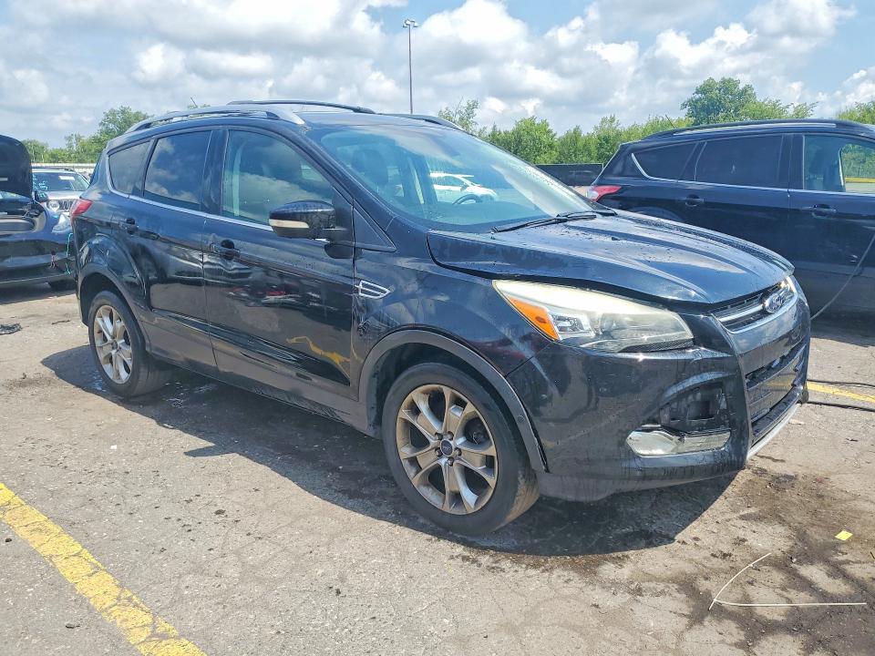 Продажа на аукционе авто 2015 Ford Escape, vin: 1FMCU0JX3FUB47892, номер лота: 64076006