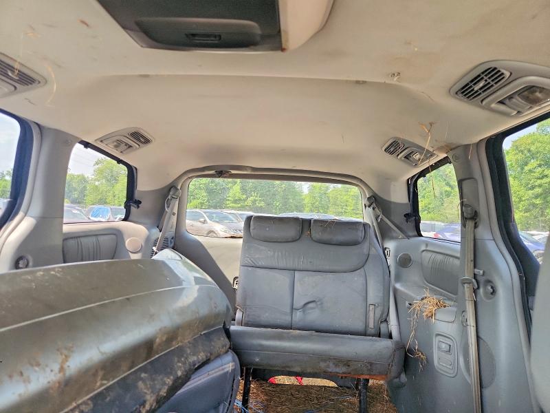 64736816 :رقم المزاد ، 5TDZA22C64S093939 vin ، 2004 Toyota Sienna مزاد بيع
