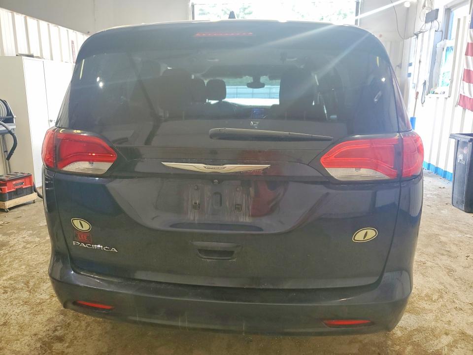 64362376 :رقم المزاد ، 2C4RC1DG7HR513386 vin ، 2017 Chrysler Pacifica مزاد بيع