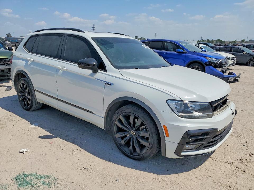Продажа на аукционе авто 2021 Volkswagen Tiguan, vin: 3VV3B7AX6MM068495, номер лота: 65496736