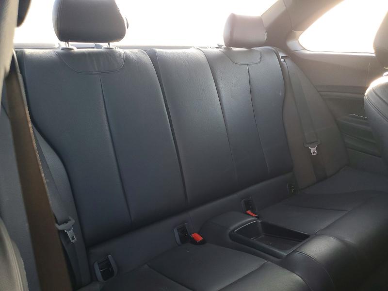 64517596 :رقم المزاد ، WBA1F9C57GV742548 vin ، 2016 Bmw 228 مزاد بيع
