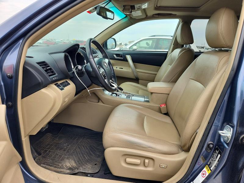 Продаж на аукціоні авто 2013 Toyota Highlander, vin: 5TDBK3EH8DS186859, номер лоту: 62942706