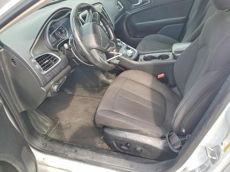 63610046 :رقم المزاد ، 1C3CCCAB2FN712466 vin ، 2015 Chrysler 200 مزاد بيع