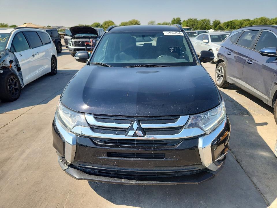 Aukcja sprzedaży 2018 Mitsubishi Outlander, vin: JA4AD3A32JZ021989, numer aukcji: 63886046