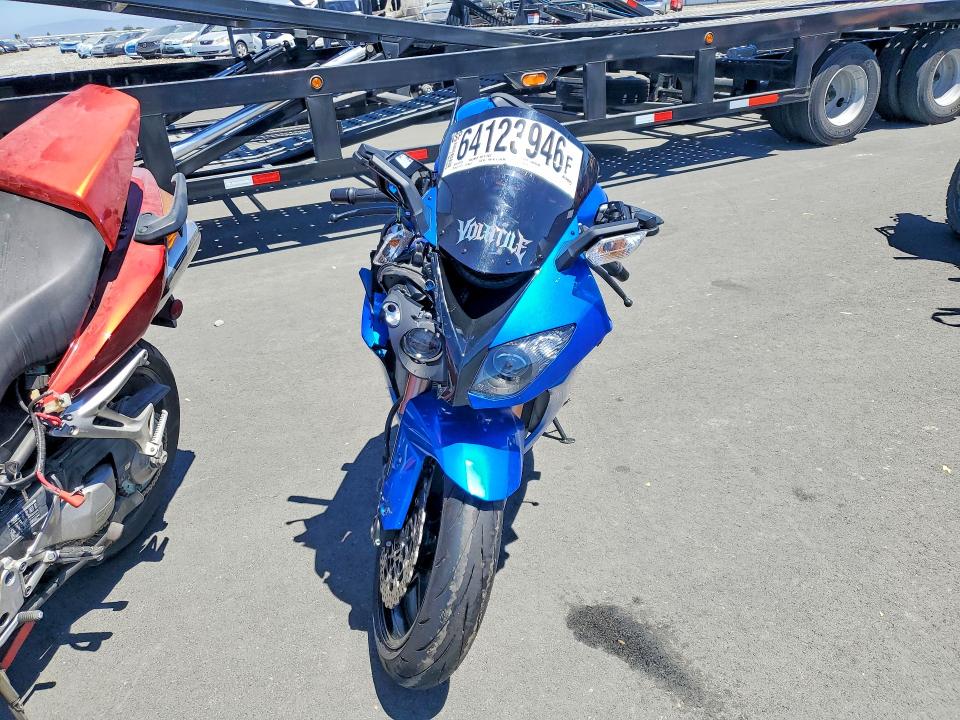 Продажа на аукционе авто 2008 Kawasaki Zx1000, vin: JKAZXCE198A007860, номер лота: 64123946