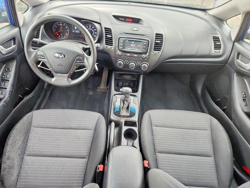 65237046 :رقم المزاد ، 3KPFL4A75HE010854 vin ، 2017 Kia Forte مزاد بيع