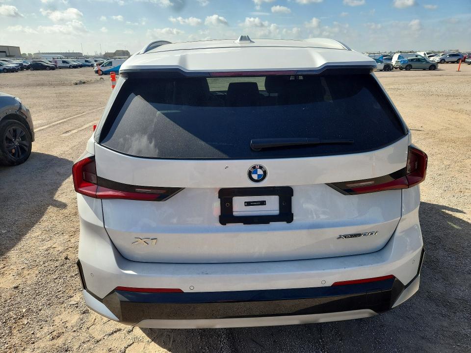 2026 Bmw X1 მანქანა იყიდება აუქციონზე, vin: WBX73EF08T5637884, აუქციონის ნომერი: 65824066