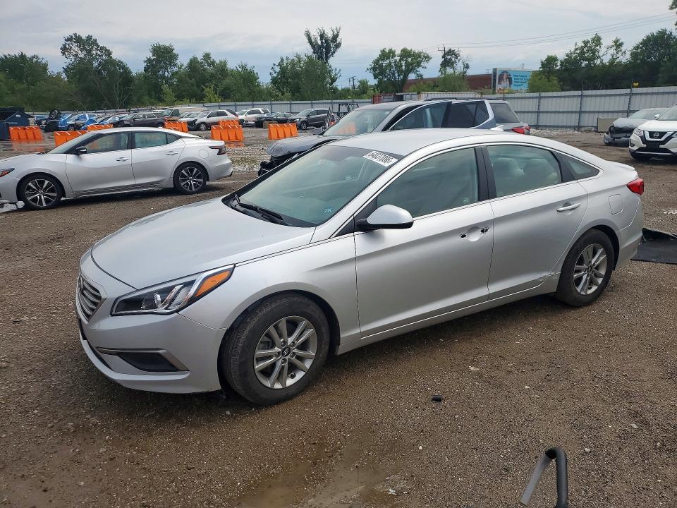 64037086 :رقم المزاد ، 5NPE24AF8HH528734 vin ، 2017 Hyundai Sonata مزاد بيع