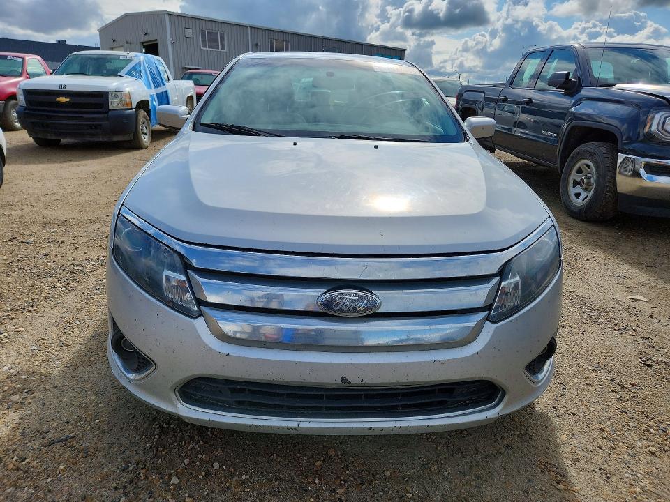 2010 Ford Fusion მანქანა იყიდება აუქციონზე, vin: 3FAHP0JA8AR189557, აუქციონის ნომერი: 64707406
