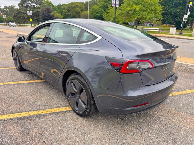 Продажа на аукционе авто 2018 Tesla Model 3, vin: 5YJ3E1EB6JF054422, номер лота: 65812386