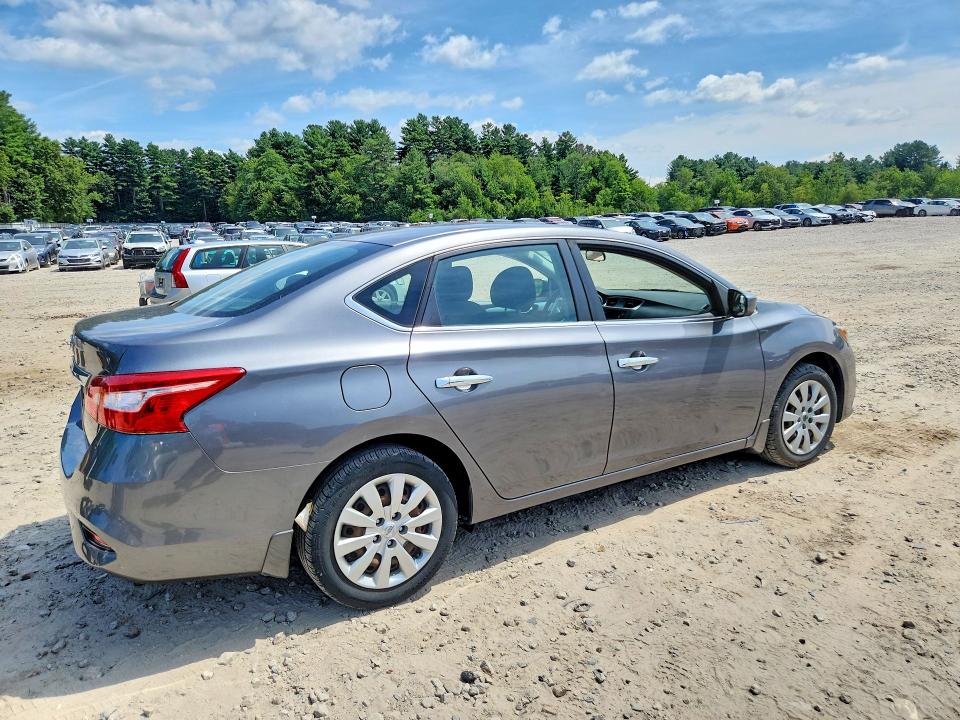 64851376 :رقم المزاد ، 3N1AB7AP4HY368558 vin ، 2017 Nissan Sentra مزاد بيع