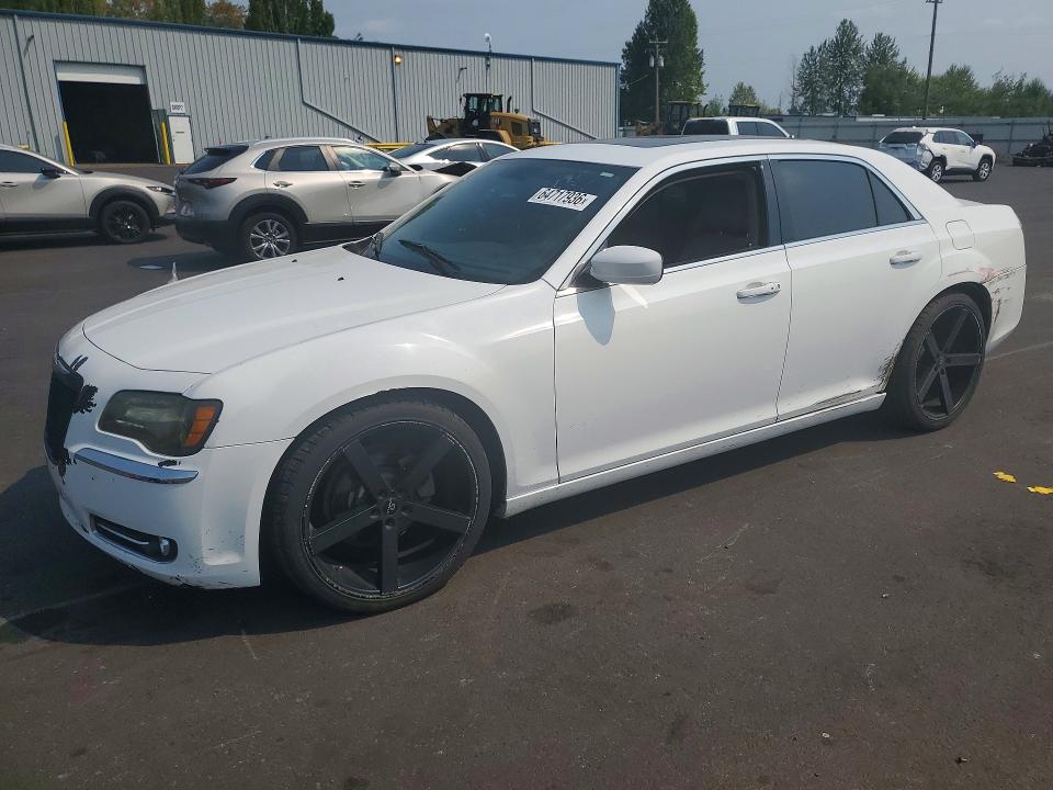 64717936 :رقم المزاد ، 2C3CCAAG3DH707704 vin ، 2013 Chrysler 300 مزاد بيع